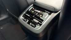 Volvo XC60 2.0 B5P Ultimate Dark 5dr AWD Geartronic Petrol Estate